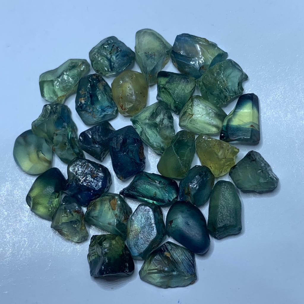 30 Carats Gorgeous Facet Rough Mix Color Parti Sapphire - Glitter Gemstones