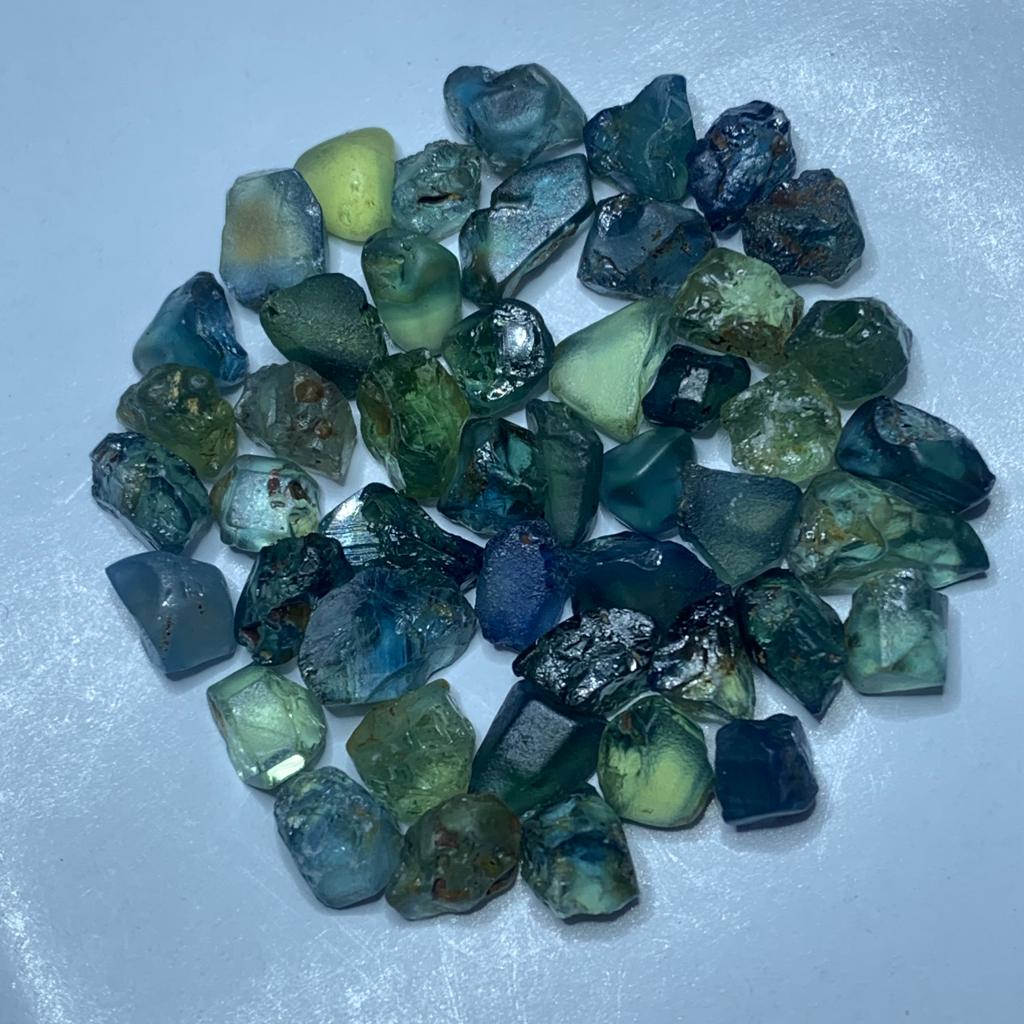 50 Carats Lovely Facet Rough Mix Color Parti Sapphire - Glitter Gemstones