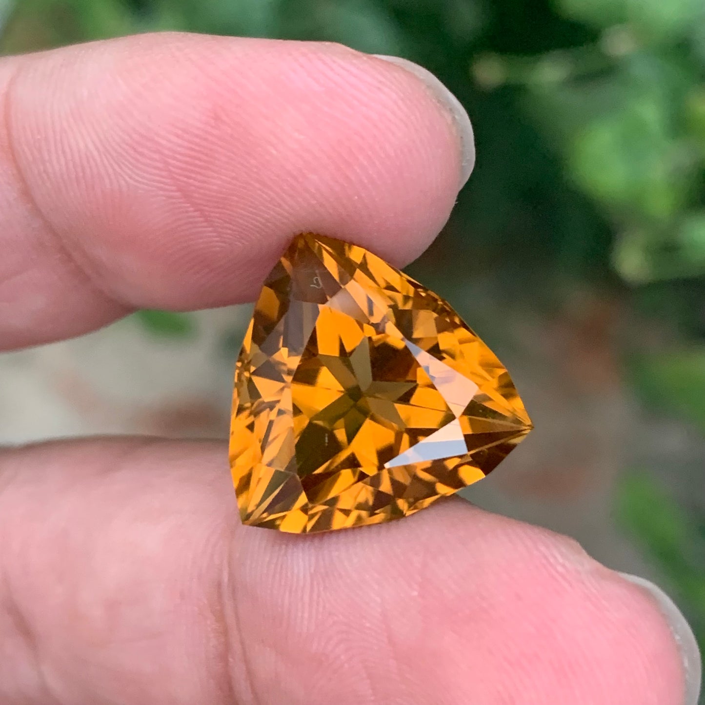 15.25 Carats Natural Loose Citrine Trilliant Shape