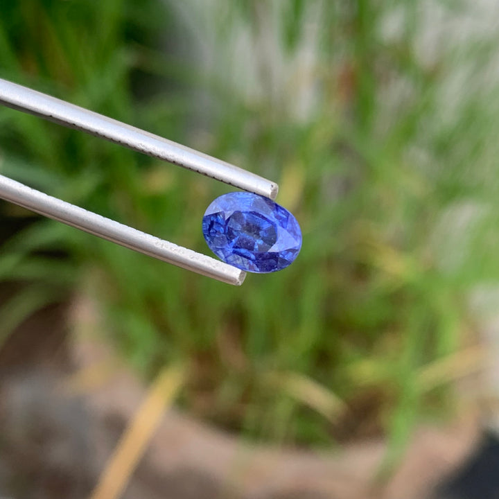 1.85 Carats Glamorous Faceted Deep Blue Sapphire