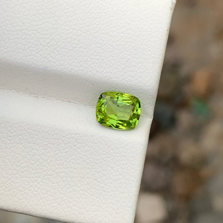 1.70 Carats Glamorous Natural Loose Apple Green Peridot