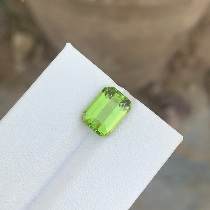 3.45 Carats Pretty Natural Loose Emerald Cut Apple Green Peridot