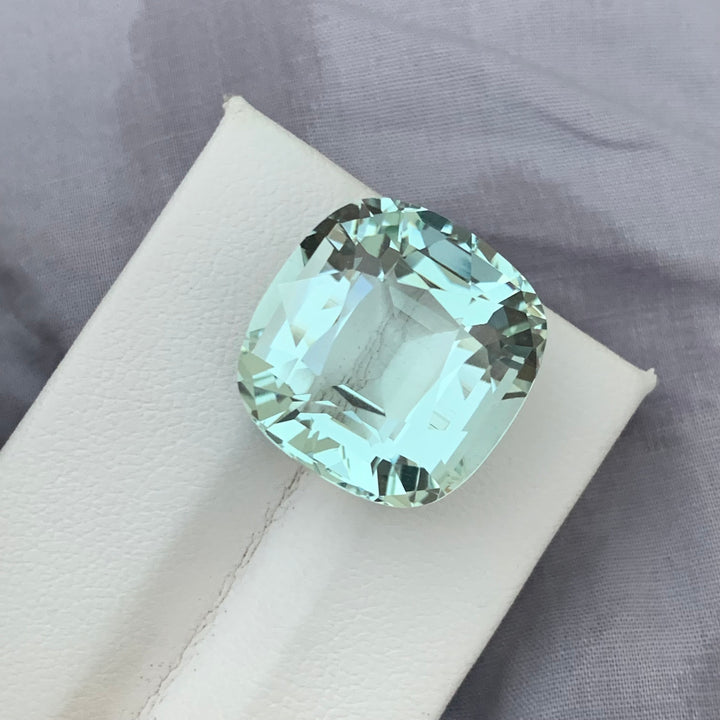 22.95 Carats Glamorous Natural Faceted Green Aquamarine