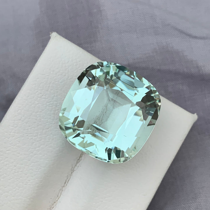 22.95 Carats Glamorous Natural Faceted Green Aquamarine