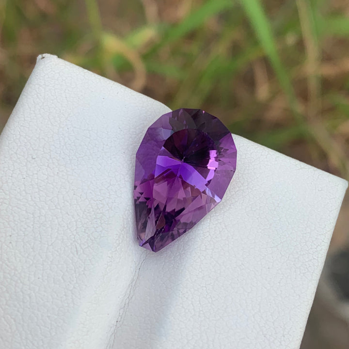 7.90 Carats Gorgeous Loose Pear Shape Amethyst
