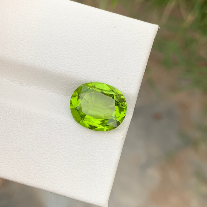 5.35 Carats Gorgeous Natural Loose Apple Green Peridot