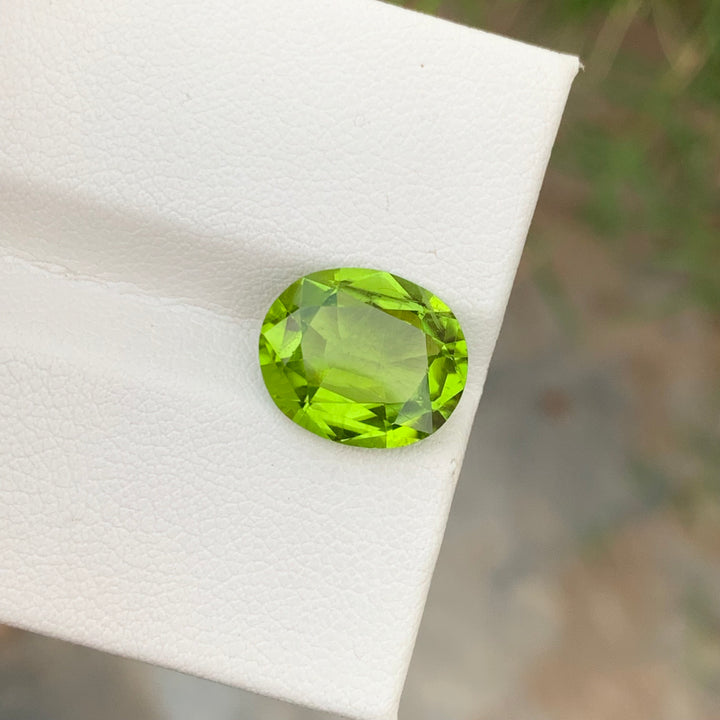 5.35 Carats Gorgeous Natural Loose Apple Green Peridot