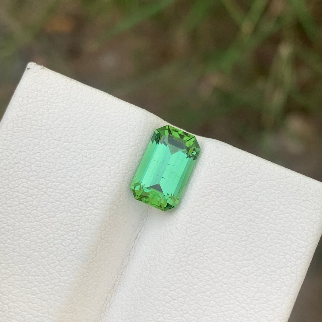 2.60 Carats Lovely Natural Loose Emerald Shape Mint Green Tourmaline