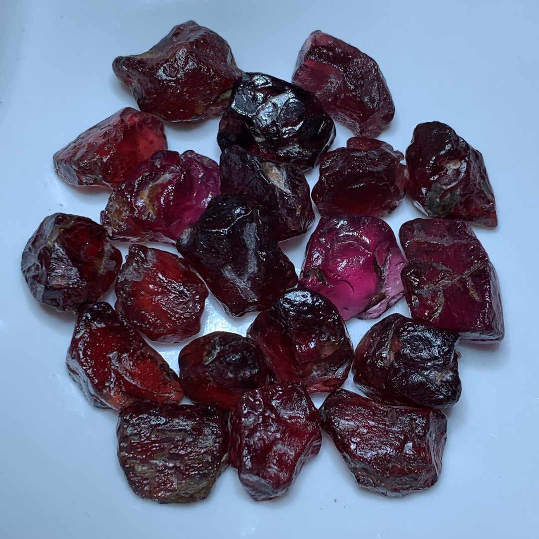34.14 Grams Pretty Facet Rough Rhodolite Garnet - Glitter Gemstones