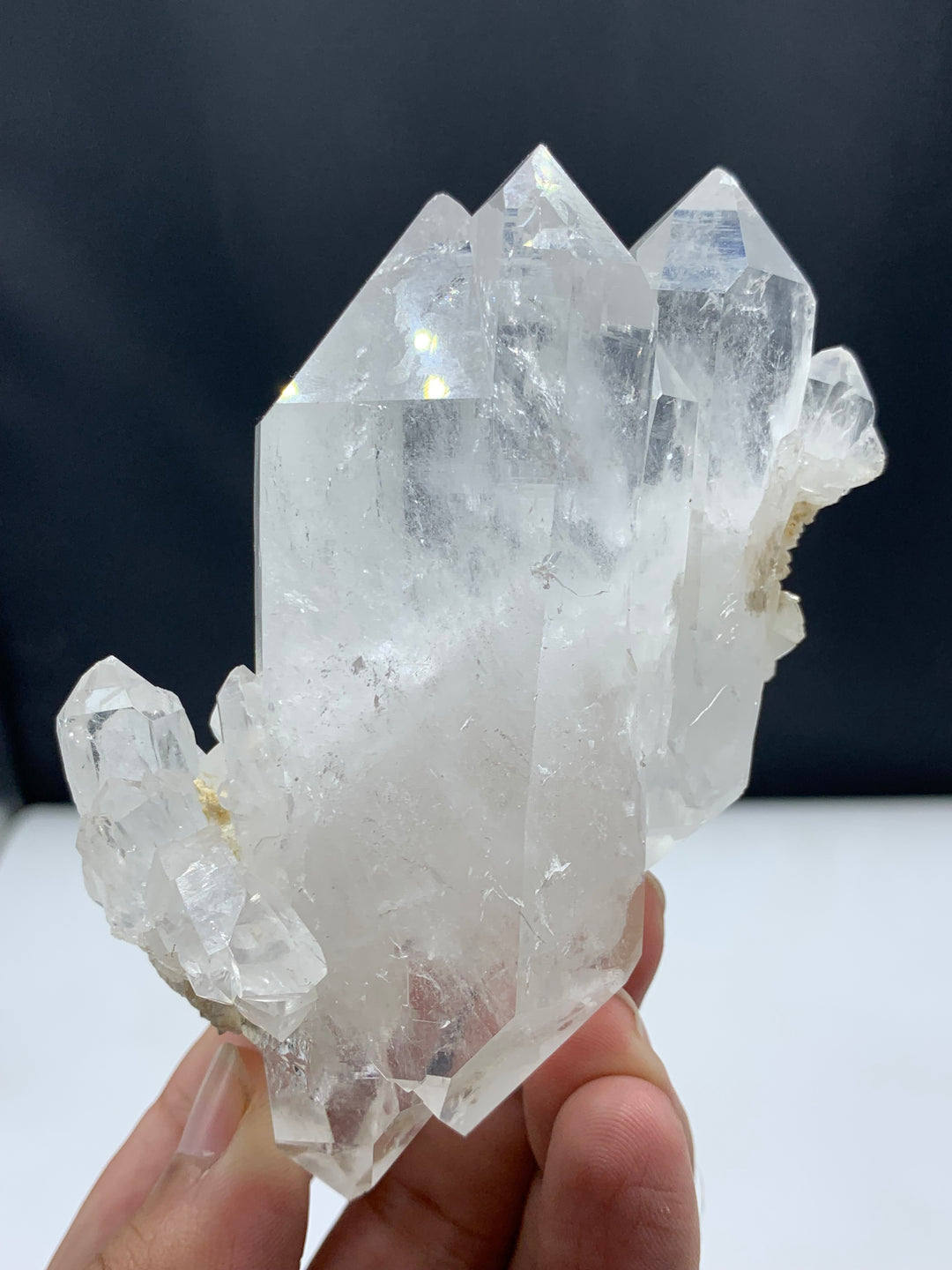 264.55 Grams Gorgeous Quartz Crystal Cluster