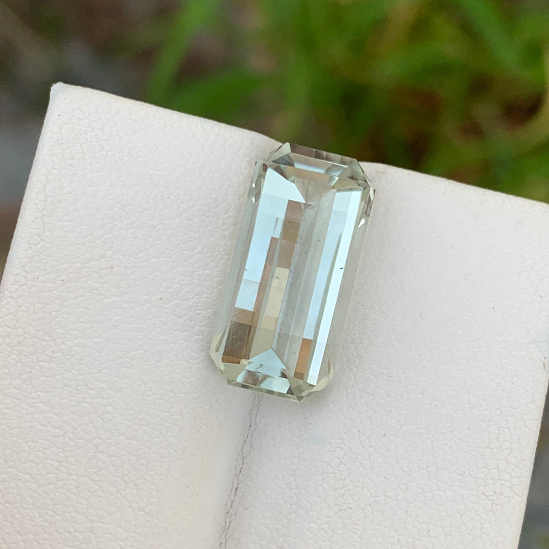 9.90 Carats Lovely Natural Faceted Green Amethyst