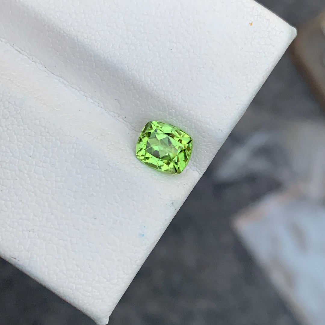 1.40 Carats Lovely Natural  Faceted Brilliant Cut Cushion Shape Apple Green Peridot