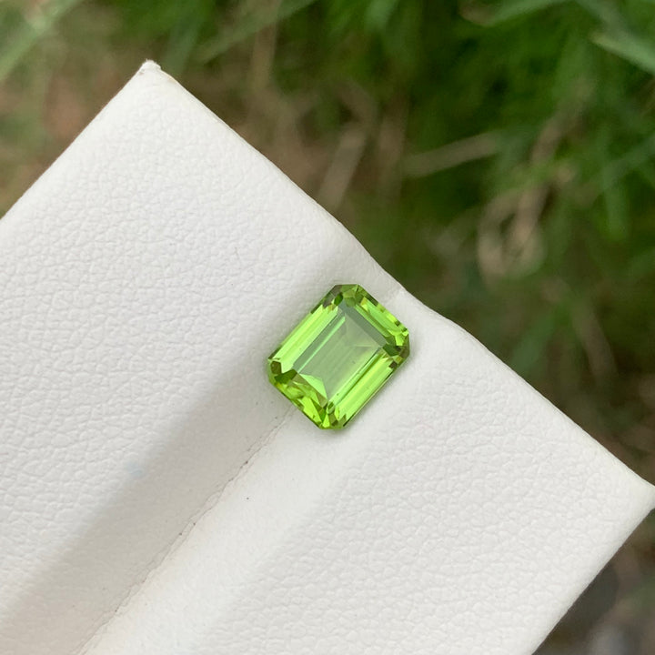 2.05 Carats Lustrous Loose Peridot