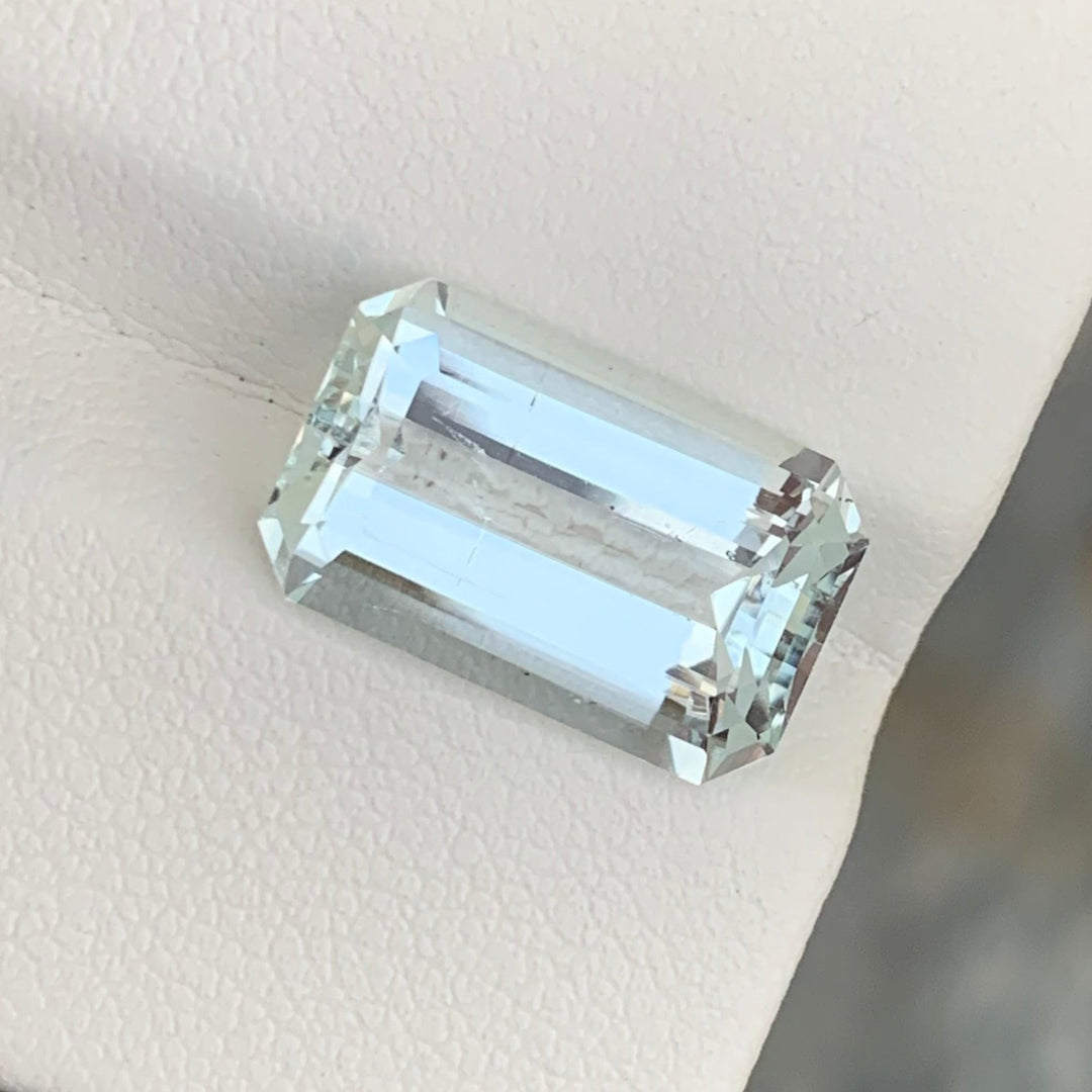 7.45 Carats Eye Catching Natural Loose Aquamarine