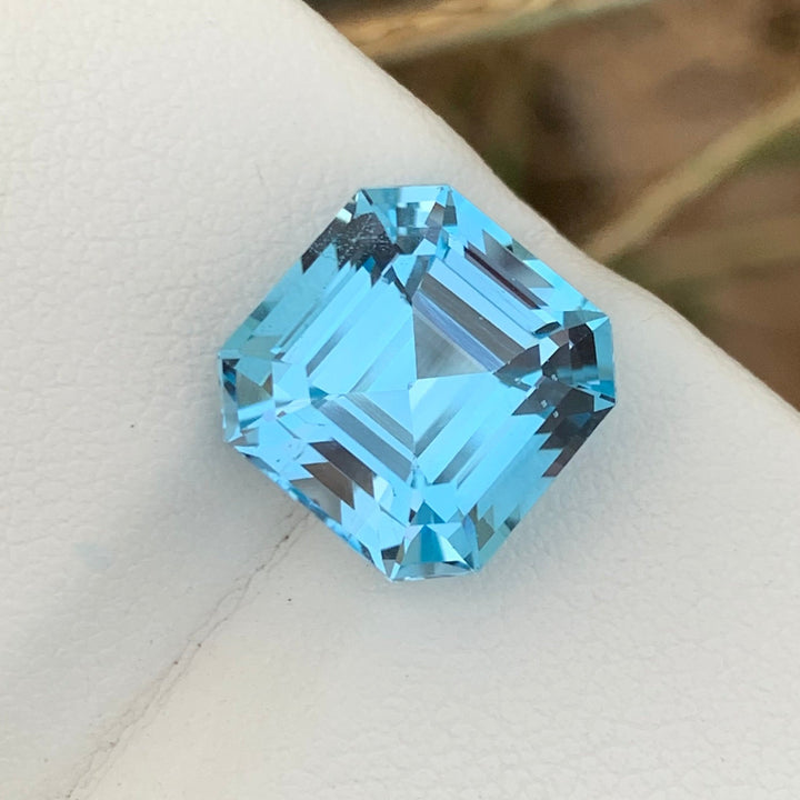 9.70 Carats Stunning Natural Loose Topaz