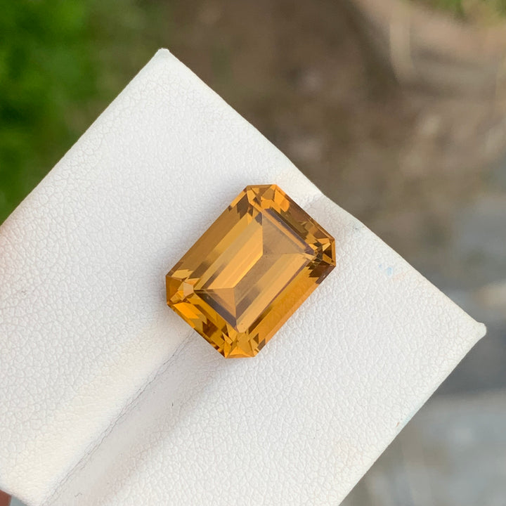9.55 Carats Lovely Natural Loose Emerald Shape Citrine