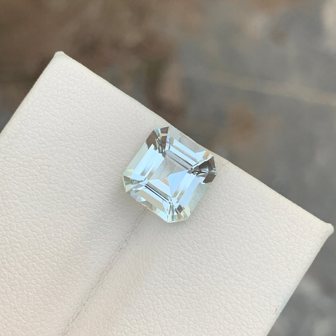 4.20 Carats Lovely Natural Loose Octagon Shape Aquamarine