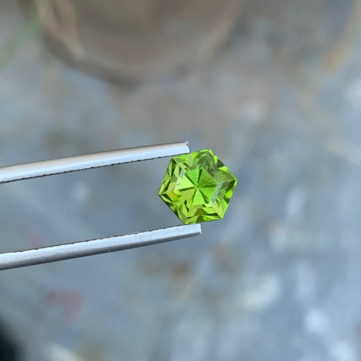 3.35 Carats Lovely Natural Loose Peridot