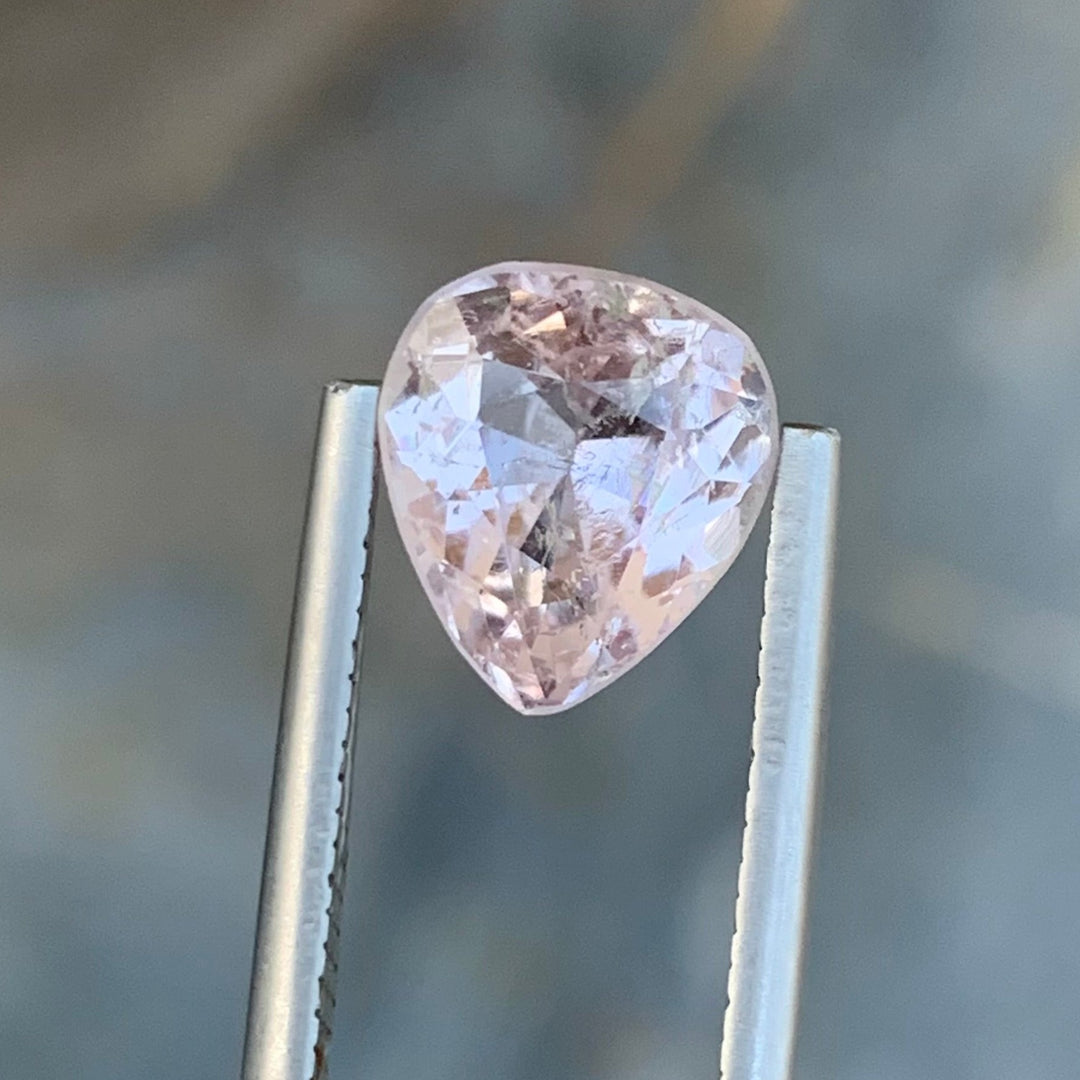 2.55 Carats Pretty Natural Loose Morganite