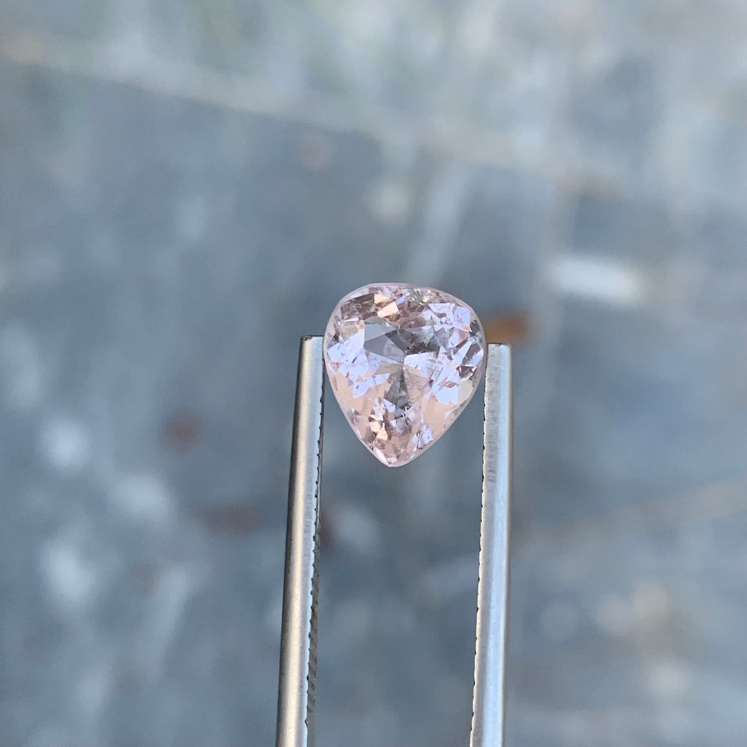 2.55 Carats Pretty Natural Loose Morganite