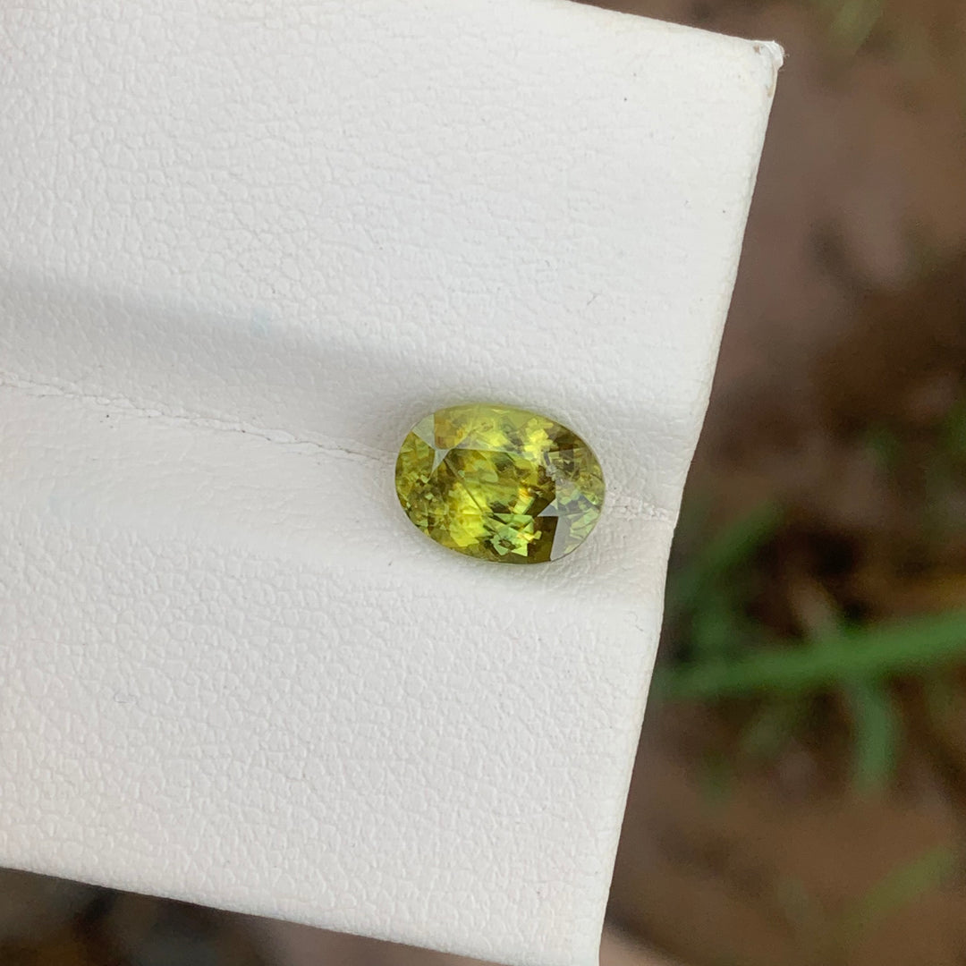 2.50 Carats Beautiful Natural Faceted Fire Sphene