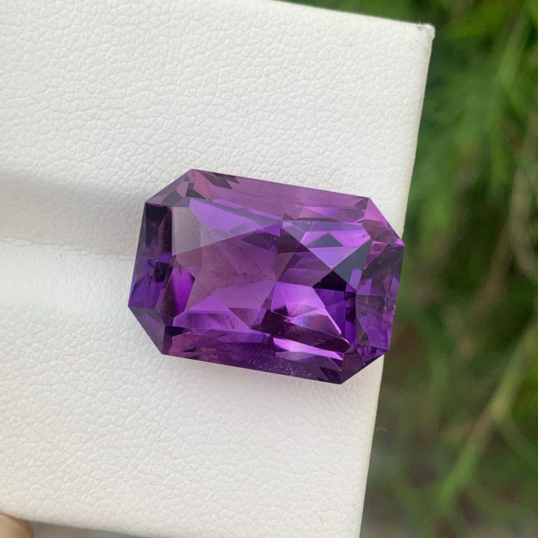 18.35 Carats Glamorous Natural Faceted Amethyst