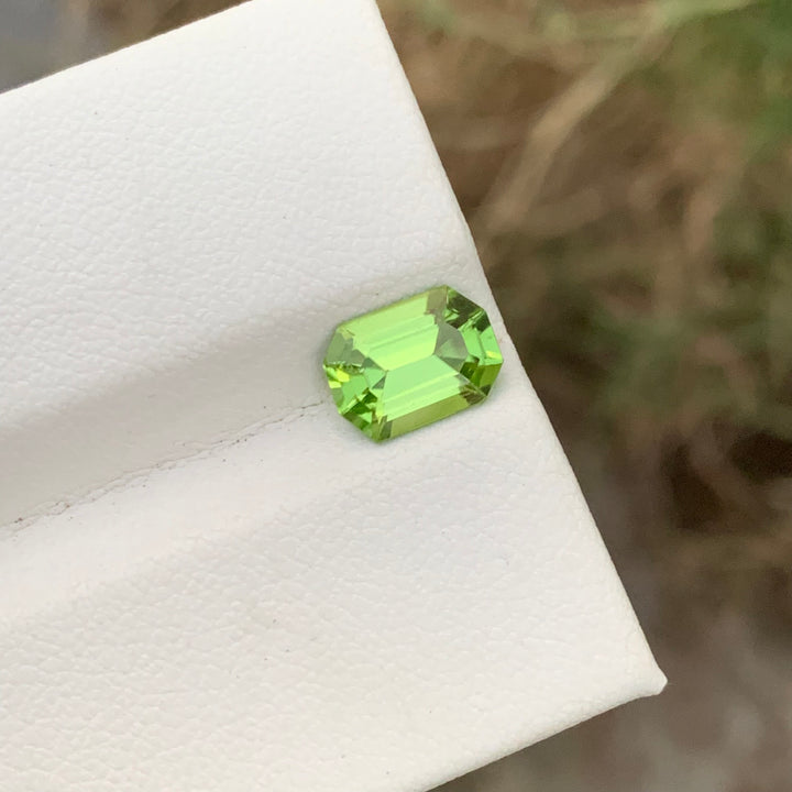 1.95 Carats Amazing Natural Loose Peridot