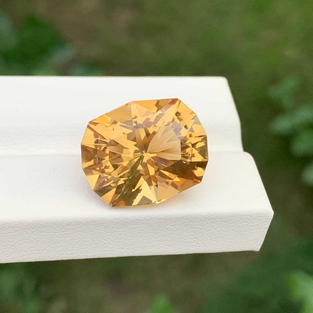 18.85 Carats Loose Citrine Fancy Cut