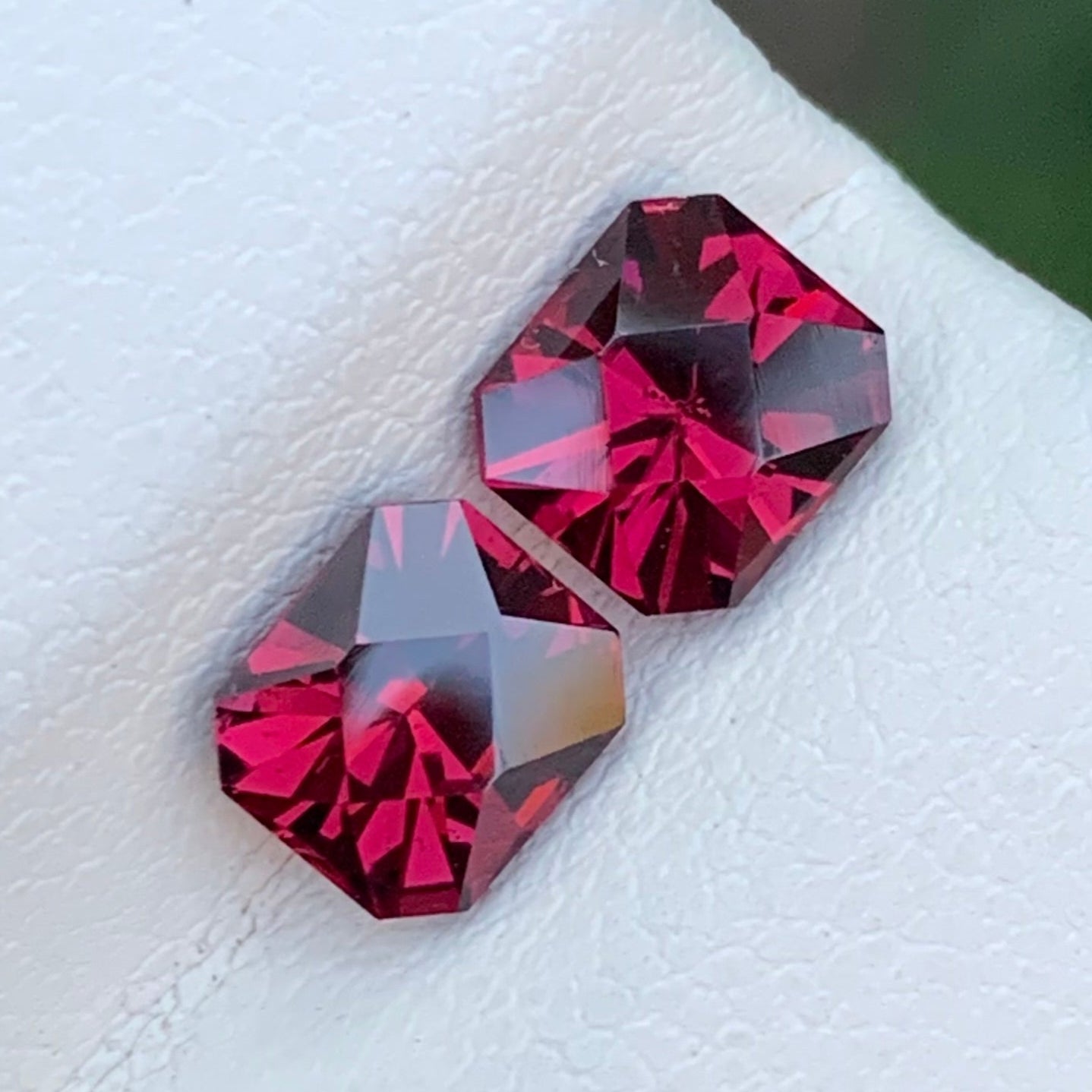 garnet pair