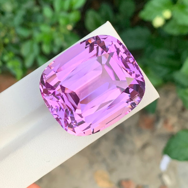 166.70 Carats Loose Gigantic Cushion Cut Kunzite