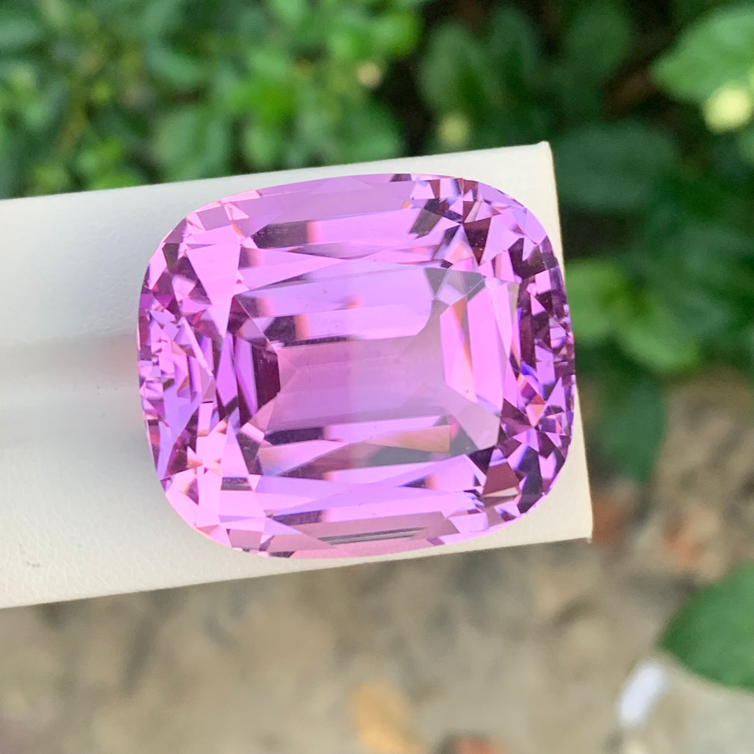 166.70 Carats Loose Gigantic Cushion Cut Kunzite