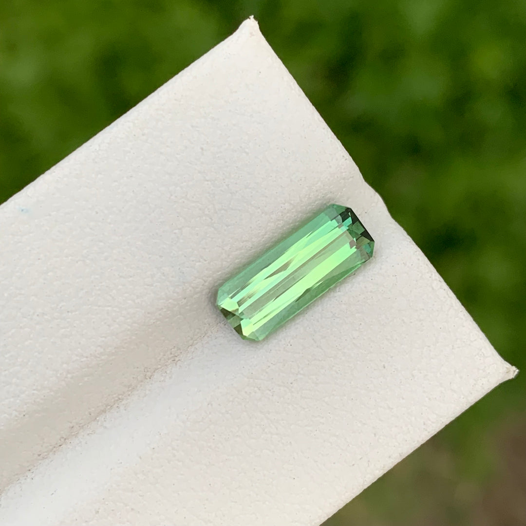 2.25 Carats Lovely Natural Loose Emerald Shape Green Tourmaline