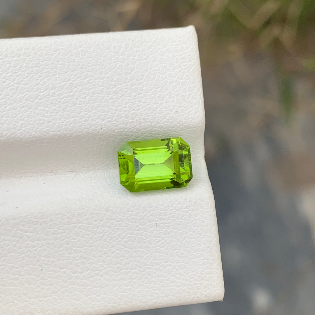 2.65 Carats Faceted Peridot | Apple Green Peridot | Emerald Cut Peridot | Faceted Peridot For Jewelry