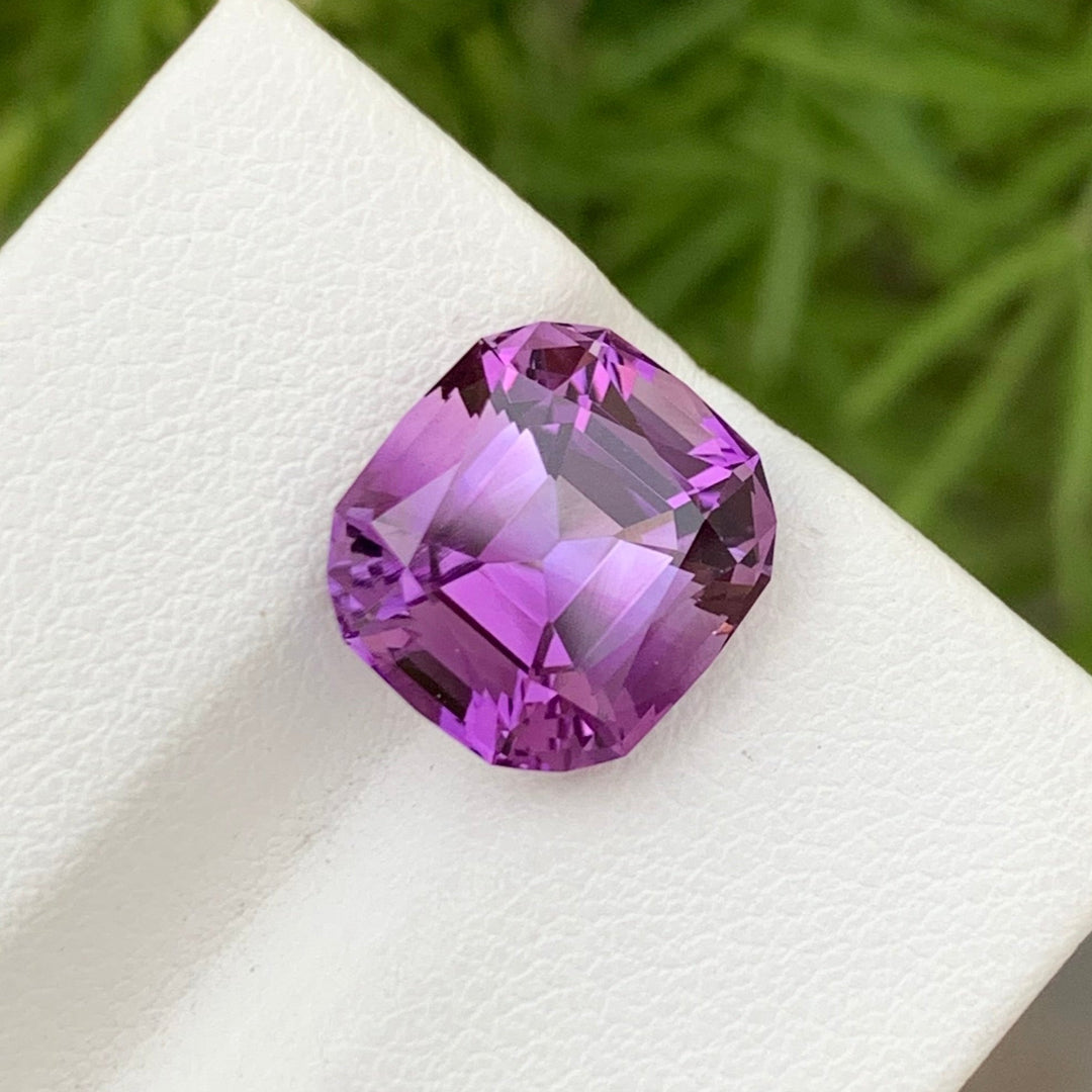 5.00 Carats Faceted Cushion Shape Amethyst