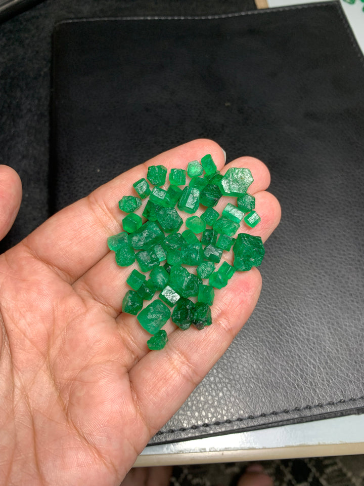 facet rough emeralds