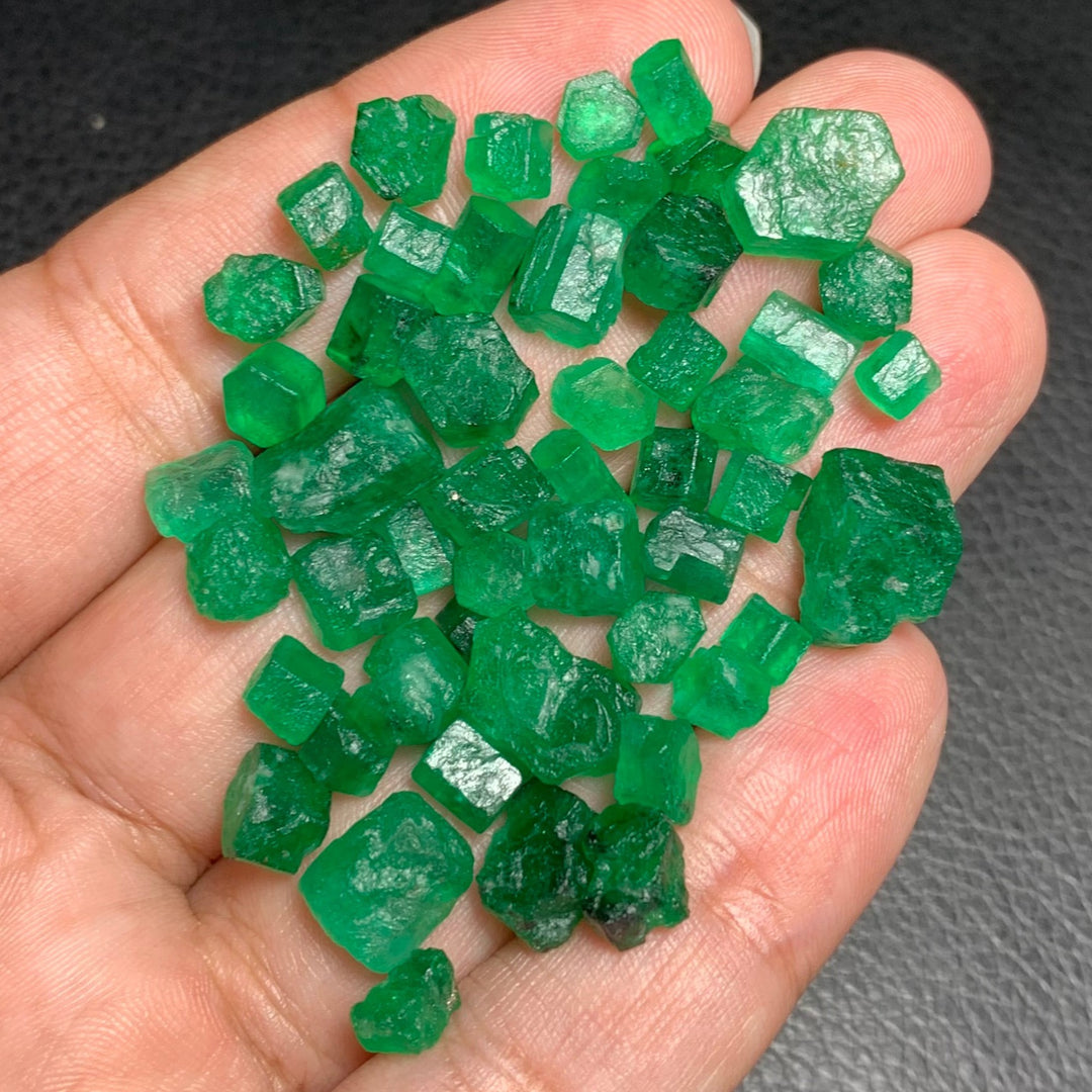 facet rough emeralds