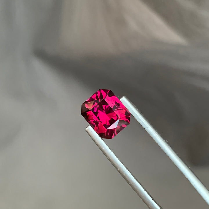 3.25 Carats Loose Pinkish Red Rhodolite Garnet