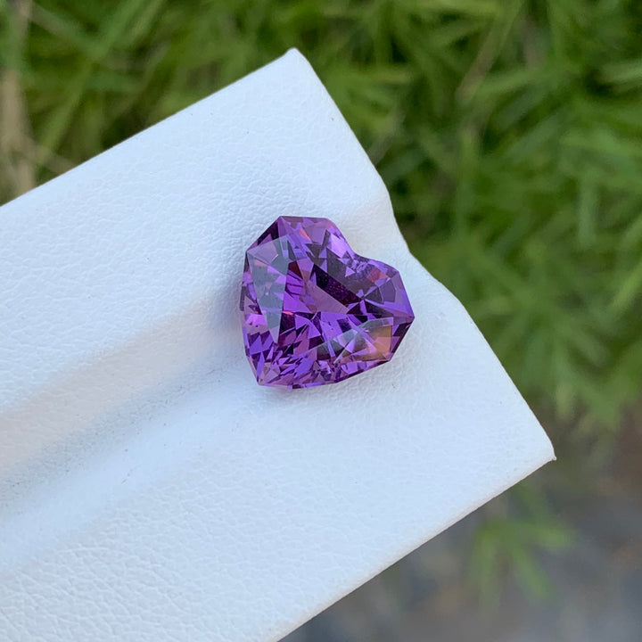 5.25 Carats Faceted Heart Shape Amethyst
