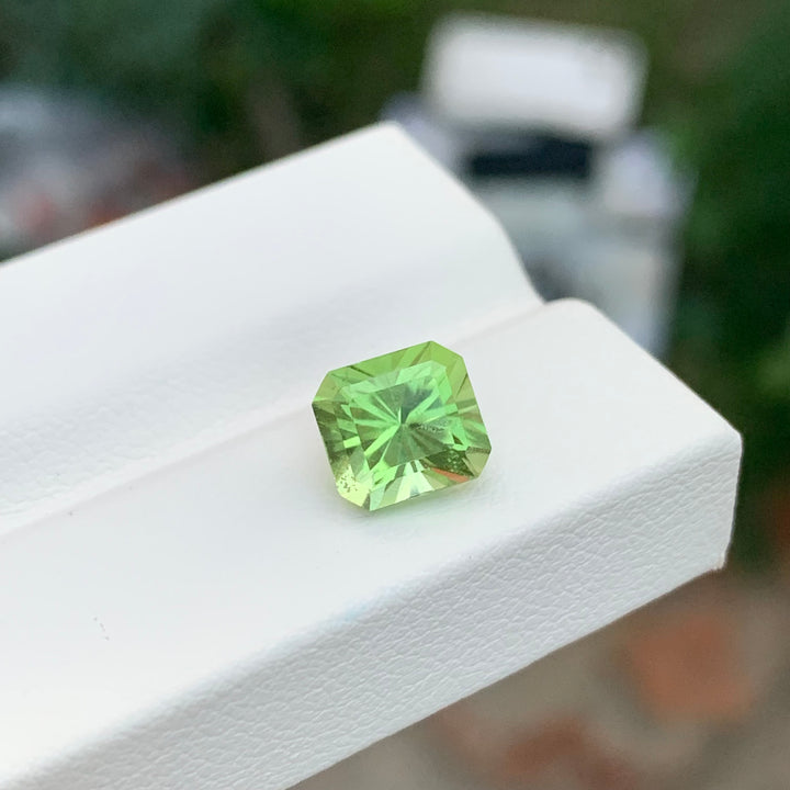 2.35 Carats Loose Peridot Emerald Shape