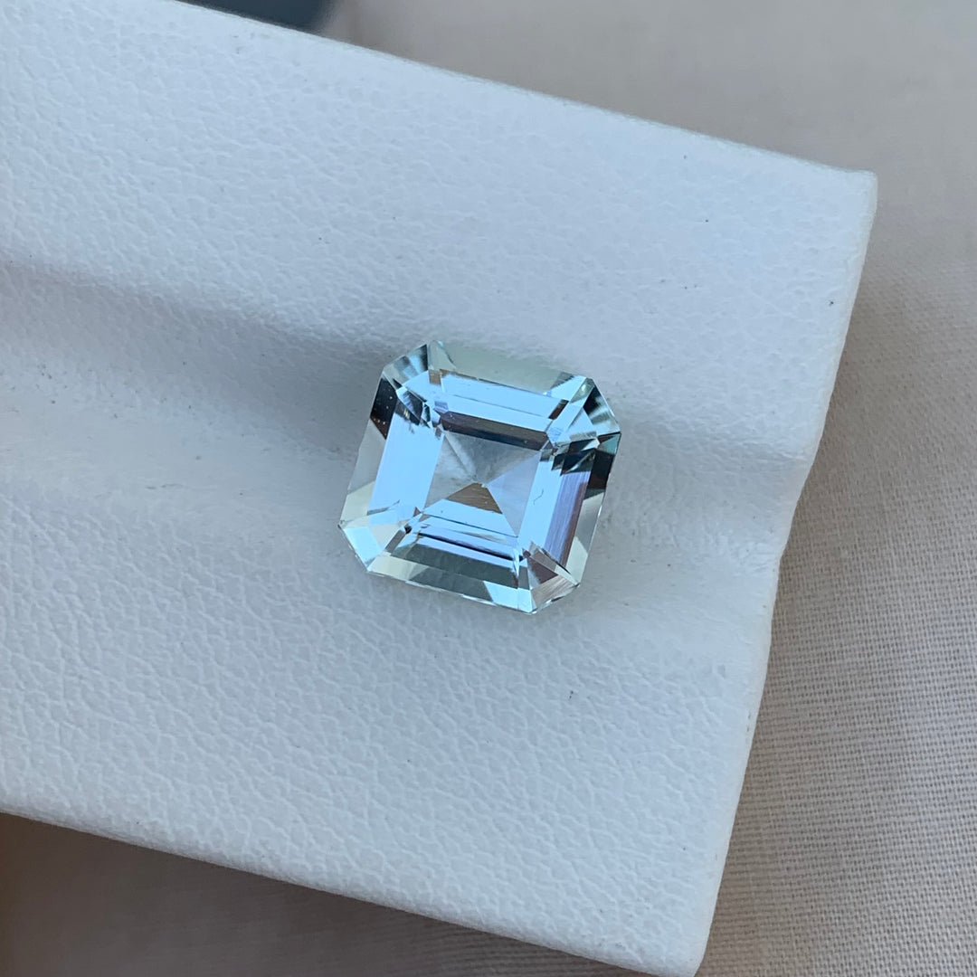 4.30 Carats Loose Octagon Shape Aquamarine