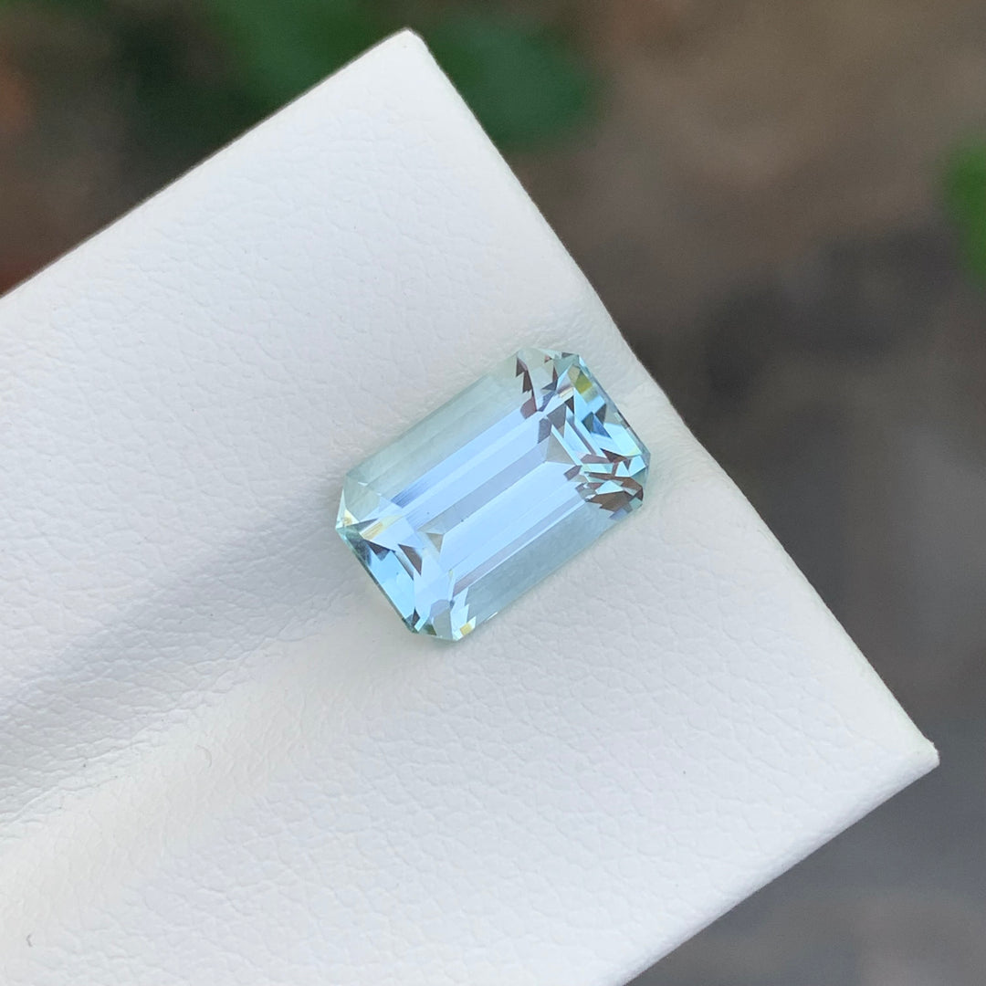 3.05 Carats Loose Aquamarine Emerald Shape