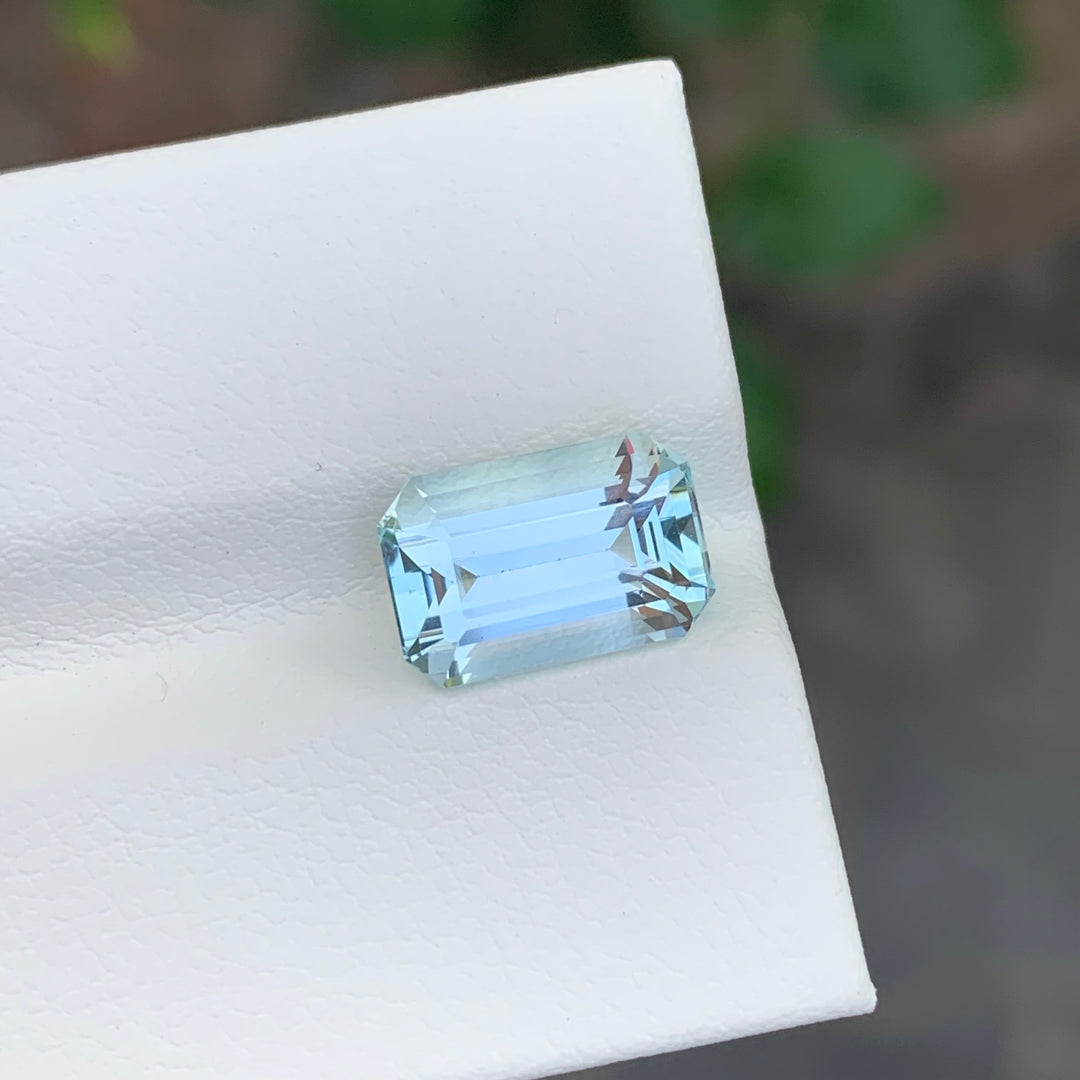 3.05 Carats Loose Aquamarine Emerald Shape