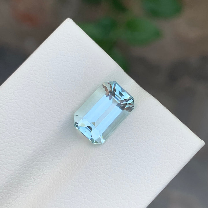 3.05 Carats Loose Aquamarine Emerald Shape