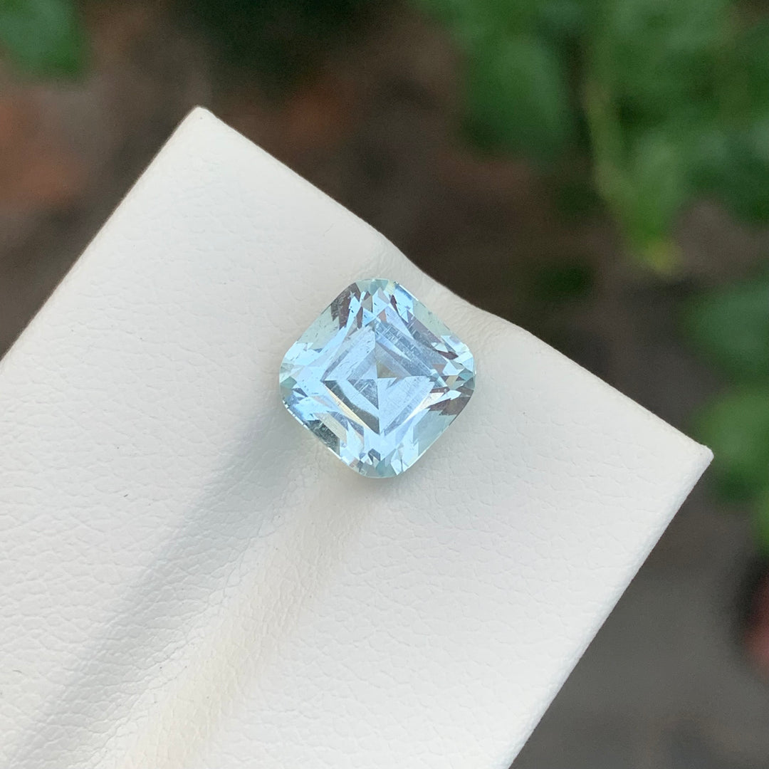 4.00 Carats Loose Aquamarine Cushion Shape