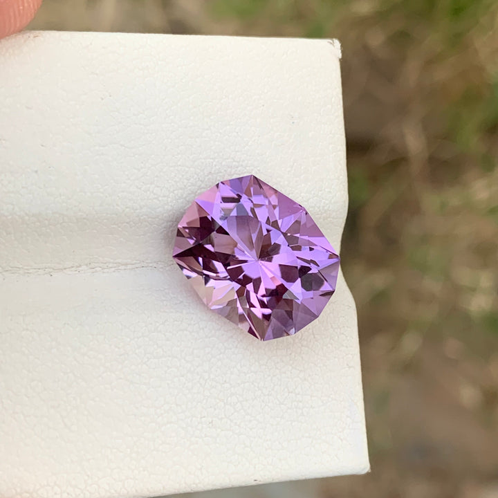 9.65 Carats Glamorous Loose Fancy Purple Amethyst