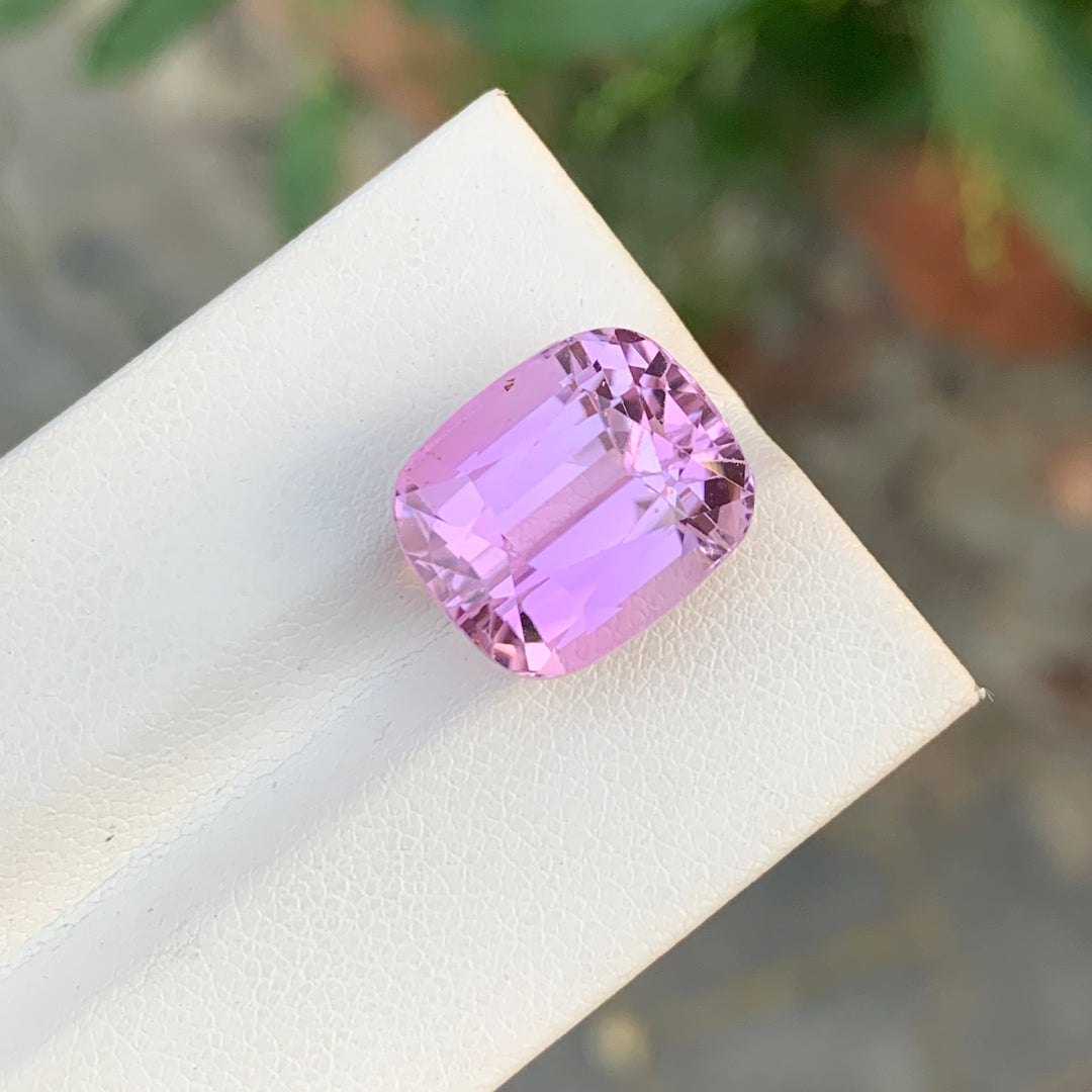 14.00 Carats Cushion Shape Faceted Kunzite Gemstone