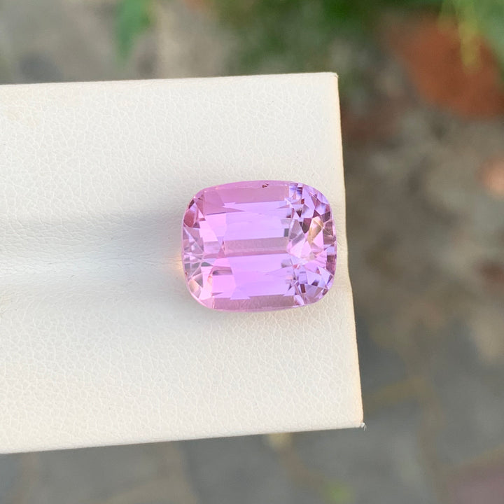 14.00 Carats Cushion Shape Faceted Kunzite Gemstone