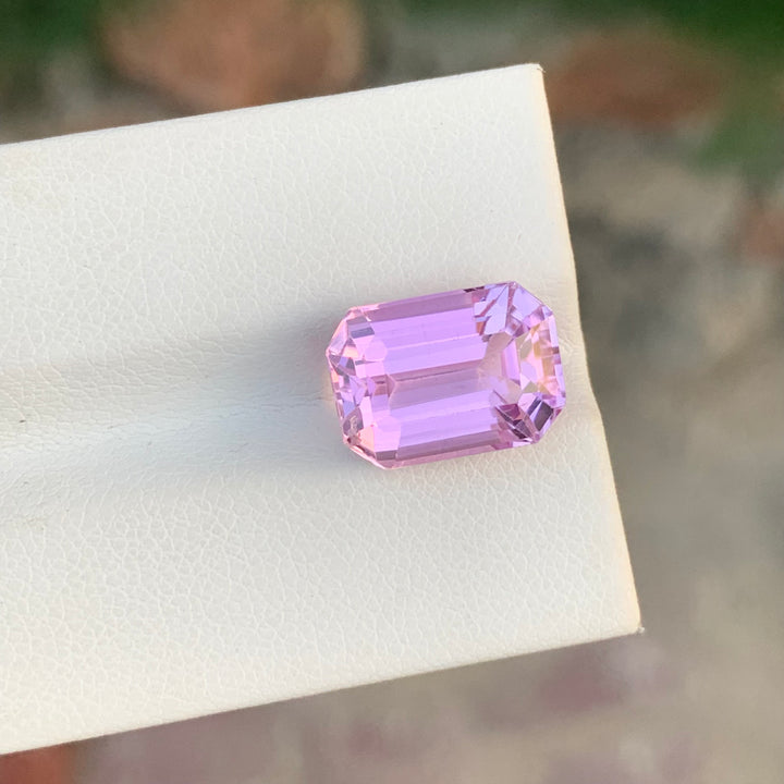 8.30 Carats Emerald Cut Loose Kunzite