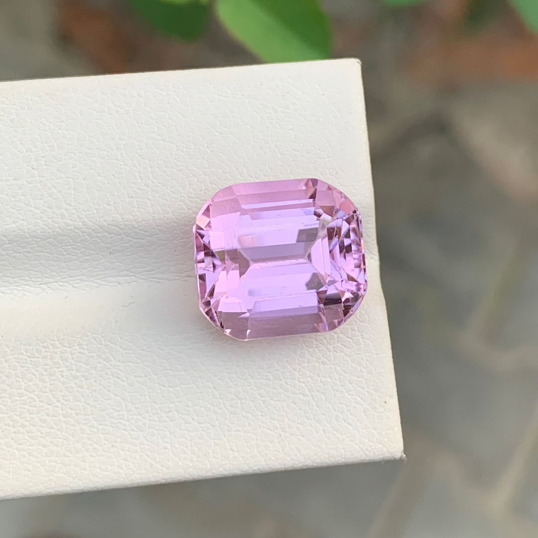 12.85 Carats Cushion Shape Loose Kunzite