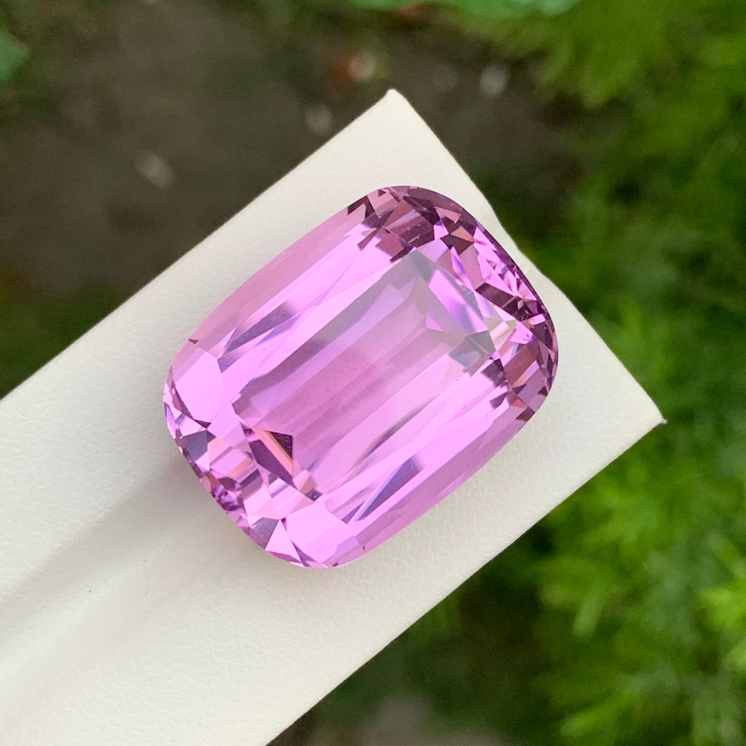 90.35 Carats Lovely Loose Cushion Shape Kunzite